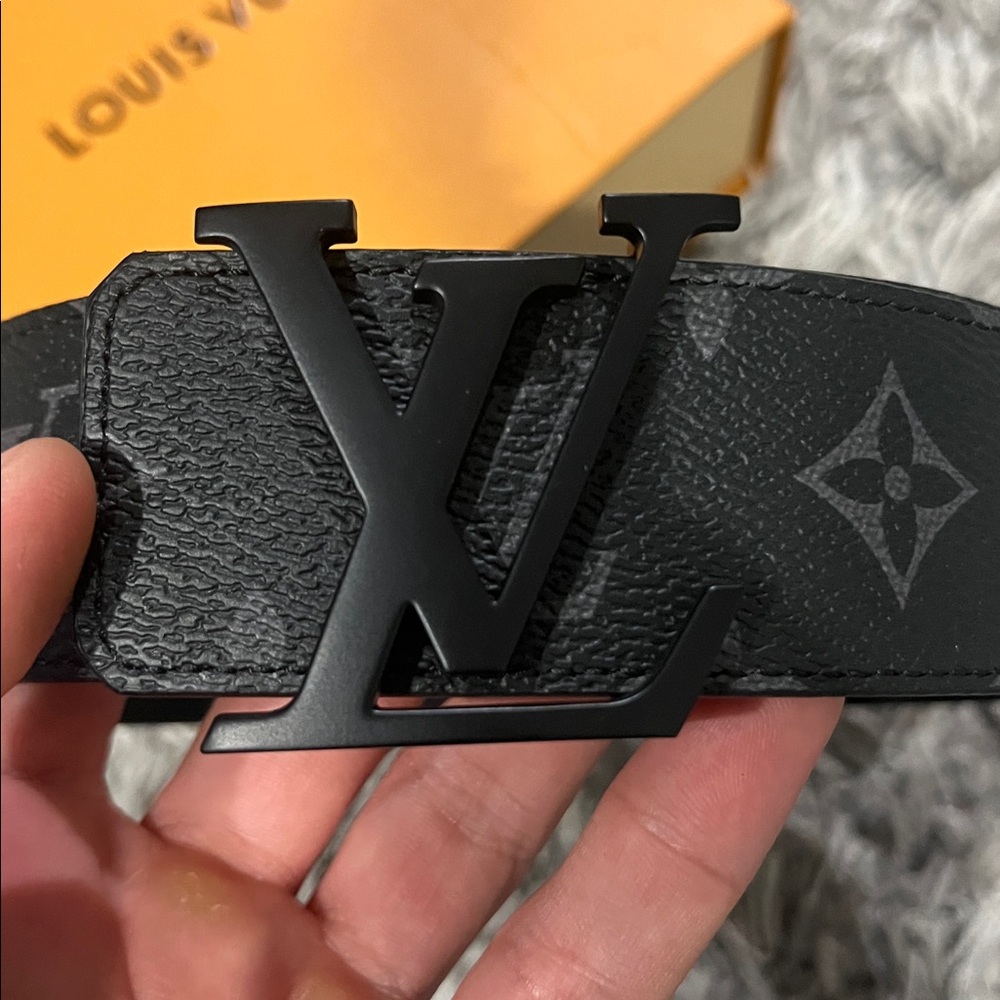 Louis Vuitton Belt Black 80cm LV Initiales 40mm Matte Black Belt - Picture 2 of 6